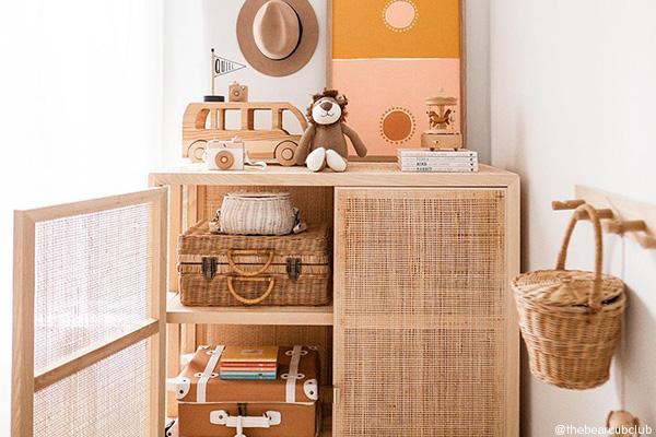 Closet organisation at home with you!
