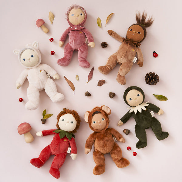 An adorable acorn plush doll from the Dinky Dinkums Forest Friends collection, perfect for snuggling and imaginative play. Collectable, soft and cuddly woodland toy, ideal bedtime companion for toddlers.