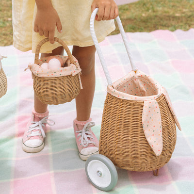 Rattan basket with printed  lining, perfect for kids to carry their favorourite toys as well. This woven rattan basket can also be used as a home décor storage solution for bedrooms or nurseries. 