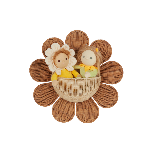 Daisy shaped rattan wall basket. A unique, flower shaped storage solution and beautiful rattan décor, perfect for your home or nursery. 