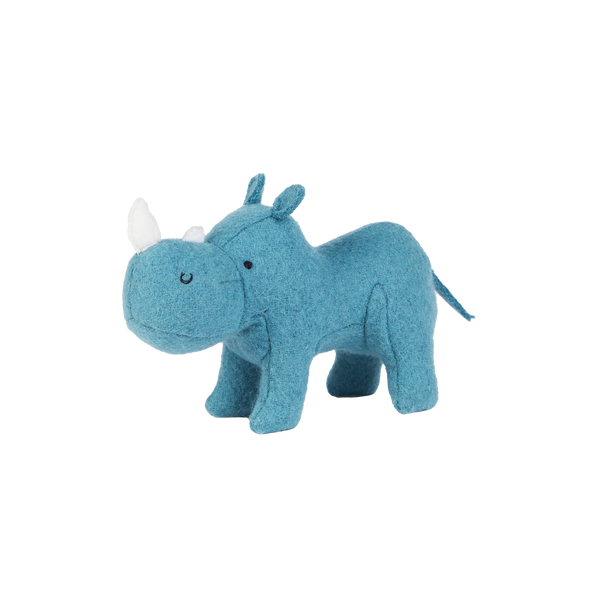 Set of plush felted safari animal toys for kids. Set of africa small dinosaur toys featuring Lion, Hippo and Giraffe.