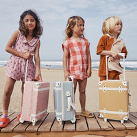 Kids travel suitcase in yellow colour. The perfect kids suitcase for holidays with compartments for dolls and trinkets.